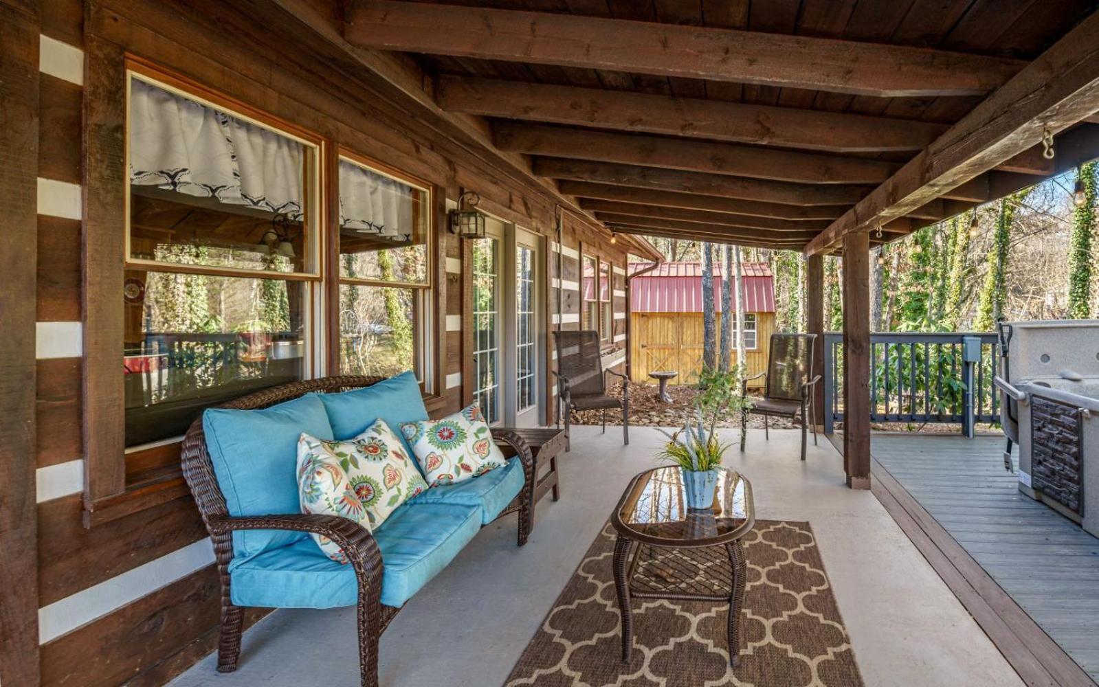 Wooded Bliss Hot Tub Single Level Cabin With No Steps Rocking Chairs And Wooded Views 비둘기 포지 외부 사진